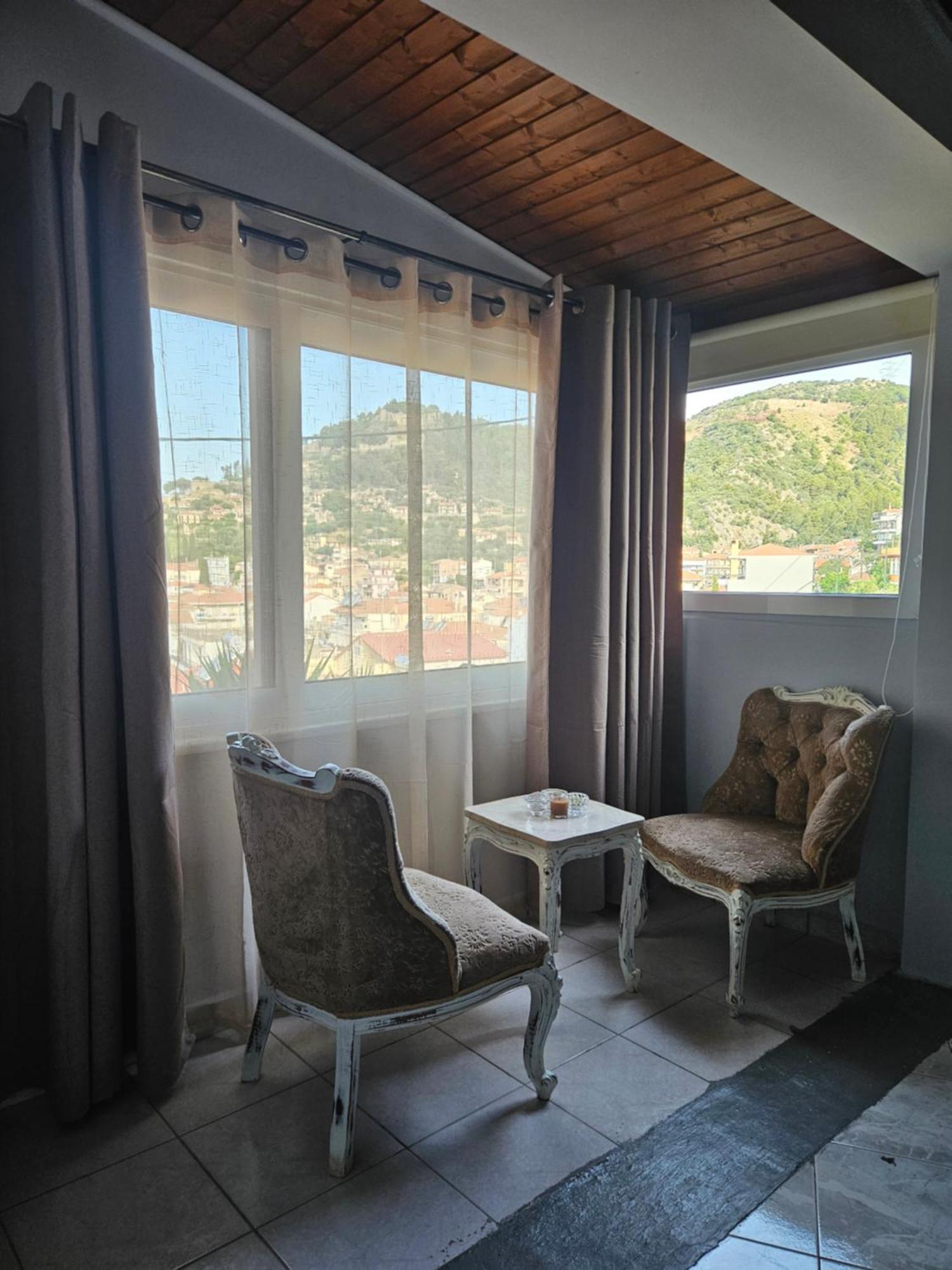 Με Θέα Το Κάστρο Apartment Nafpaktos Ngoại thất bức ảnh